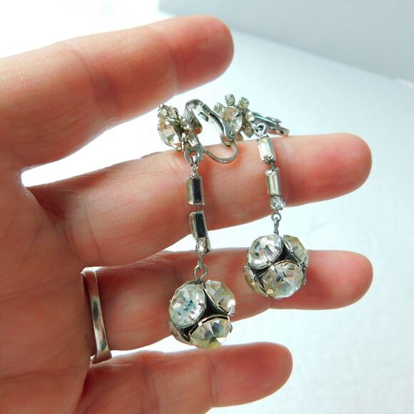 Vintage Clear & Red Rhinestone Clip-On Earrings, Lot of 2 Austria (Red) Dressy - Picture 6 of 16